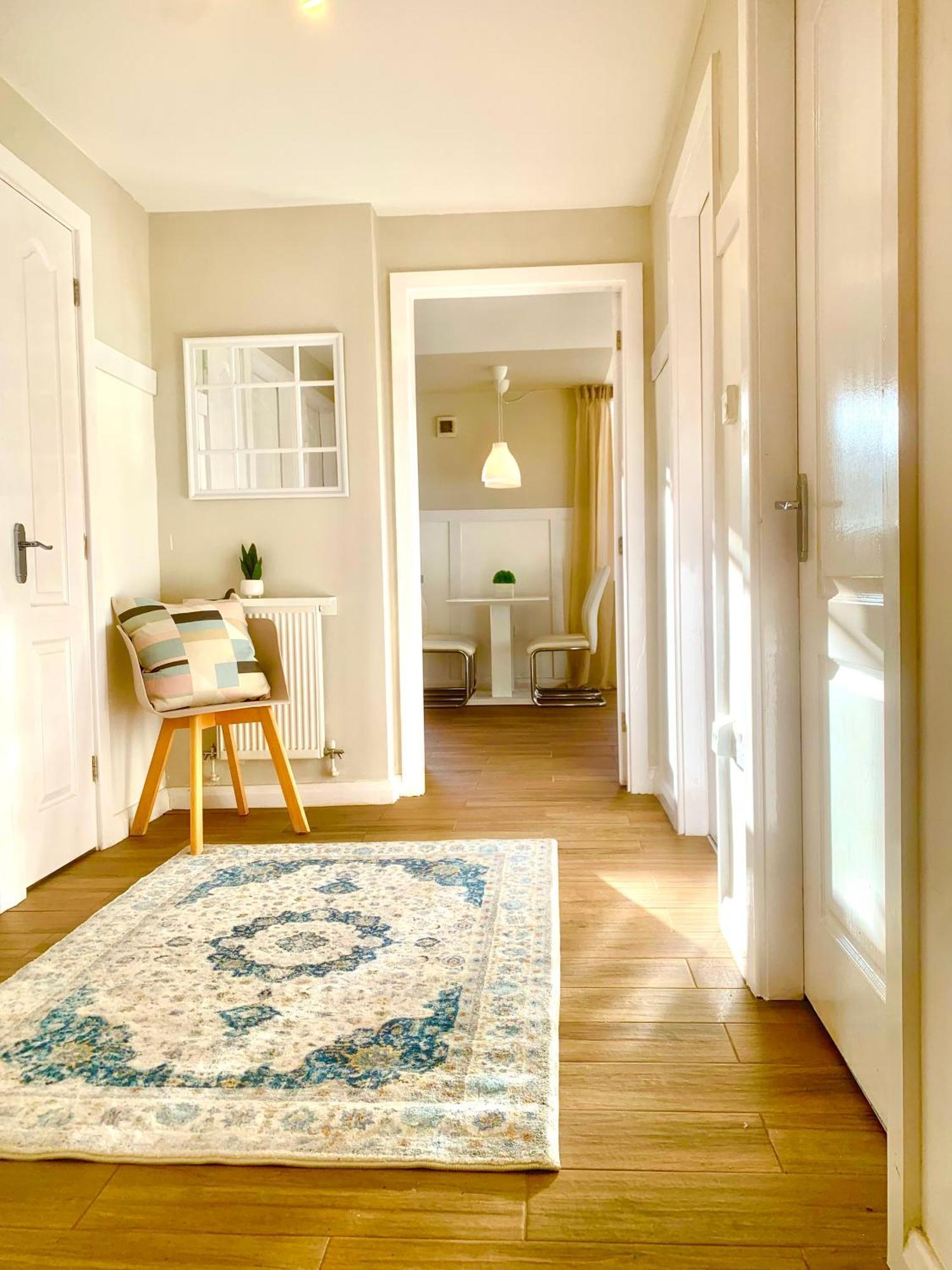 Large Modern 3 Bedroom City Centre Apartment ,Free Parking Liverpool Kültér fotó
